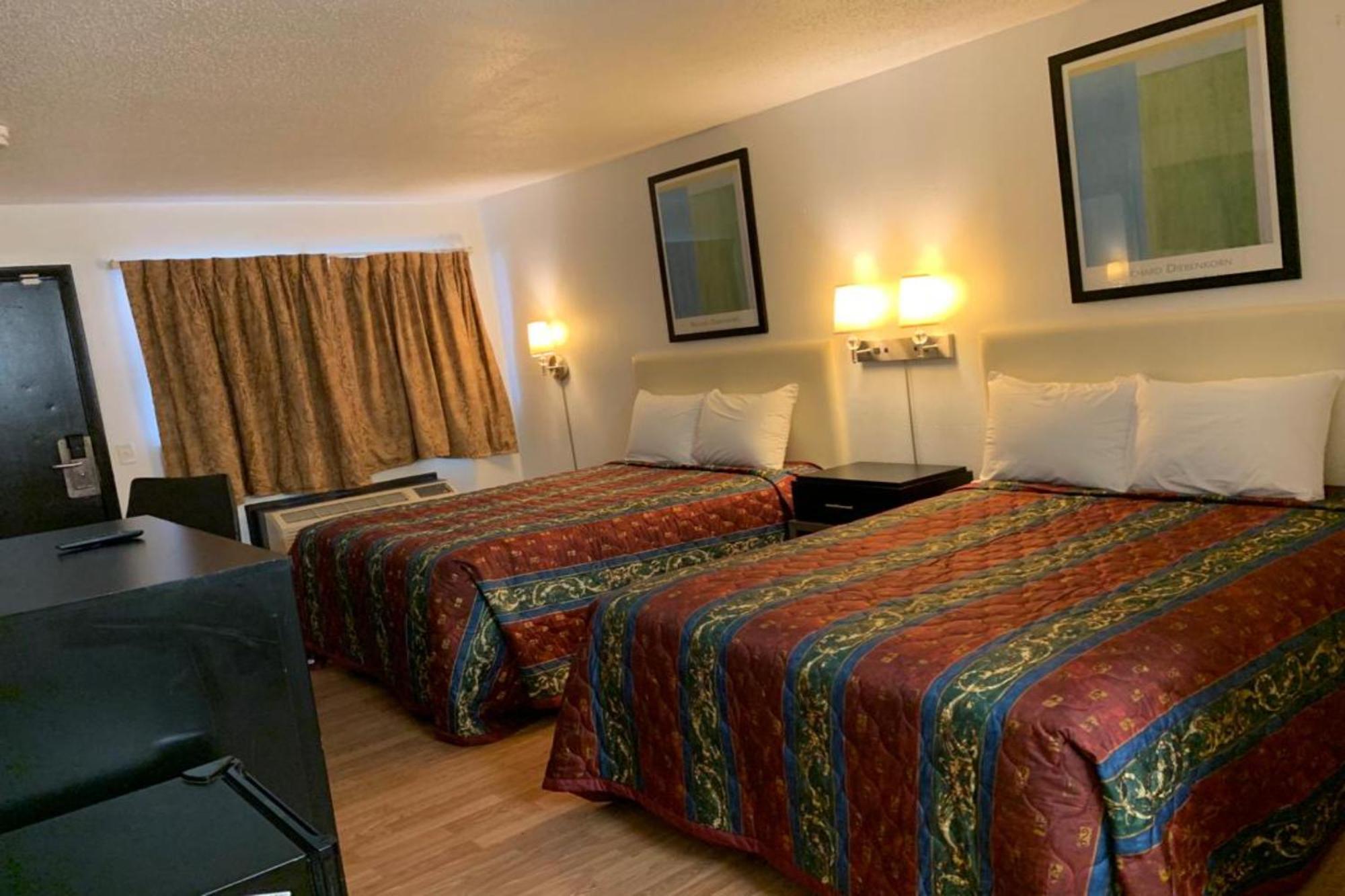 Economy Inn Of Голланд Екстер'єр фото