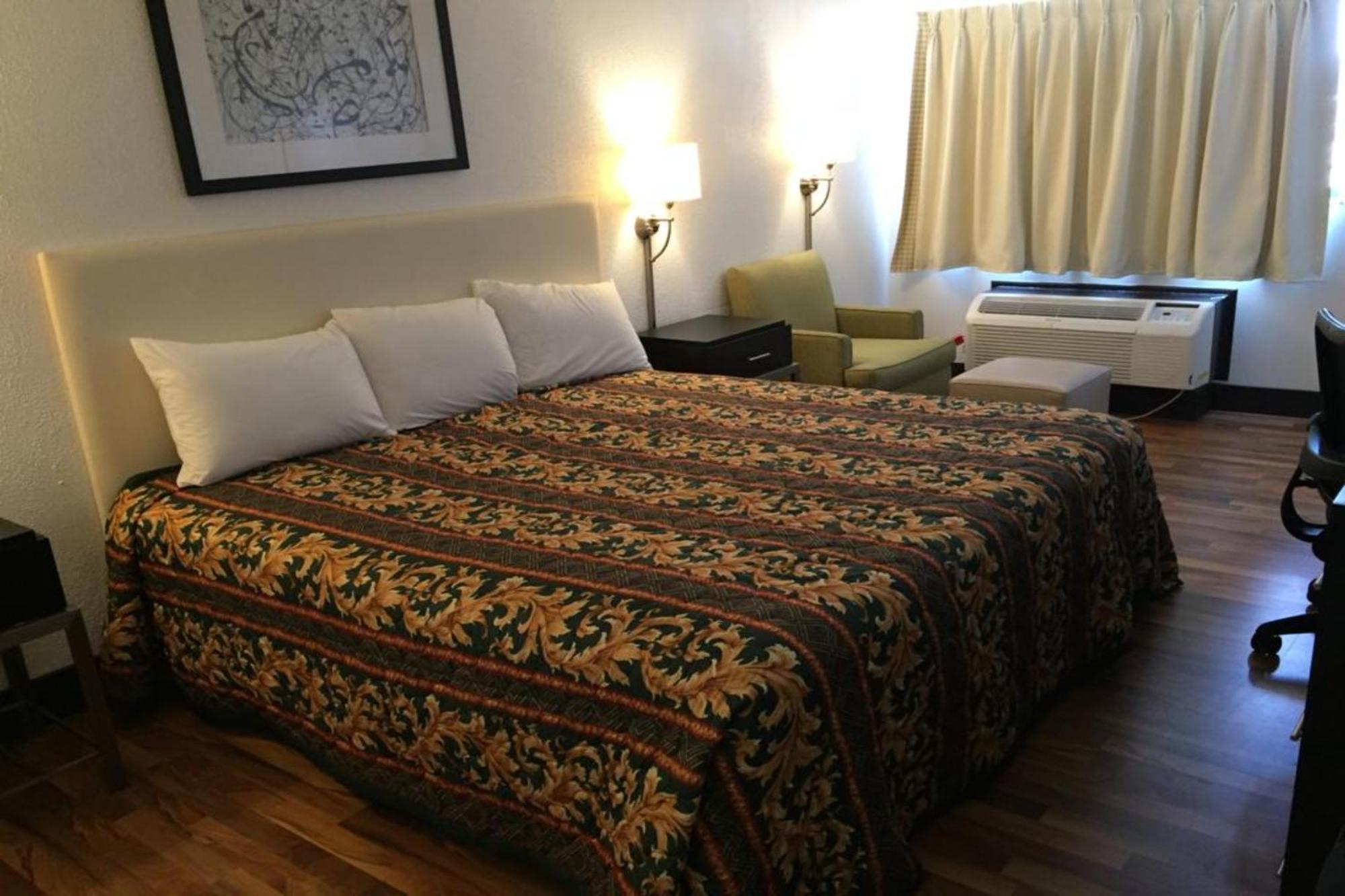 Economy Inn Of Голланд Екстер'єр фото