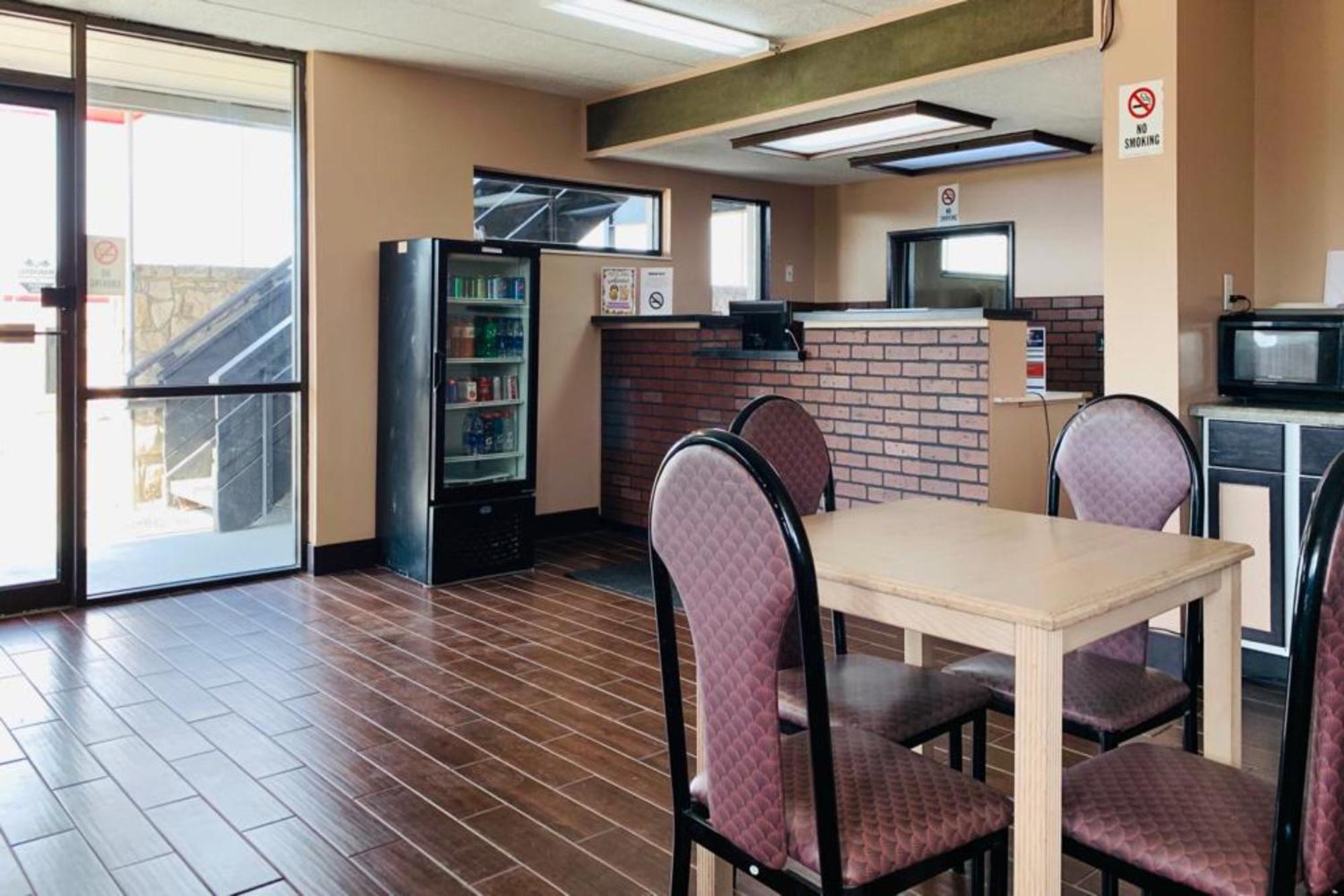 Economy Inn Of Голланд Екстер'єр фото