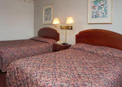 Economy Inn Of Голланд Номер фото